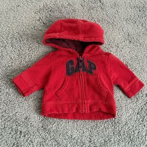 Baby gap 0–3 M zip up hoodie, spell out, patchwork, with‎ pockets